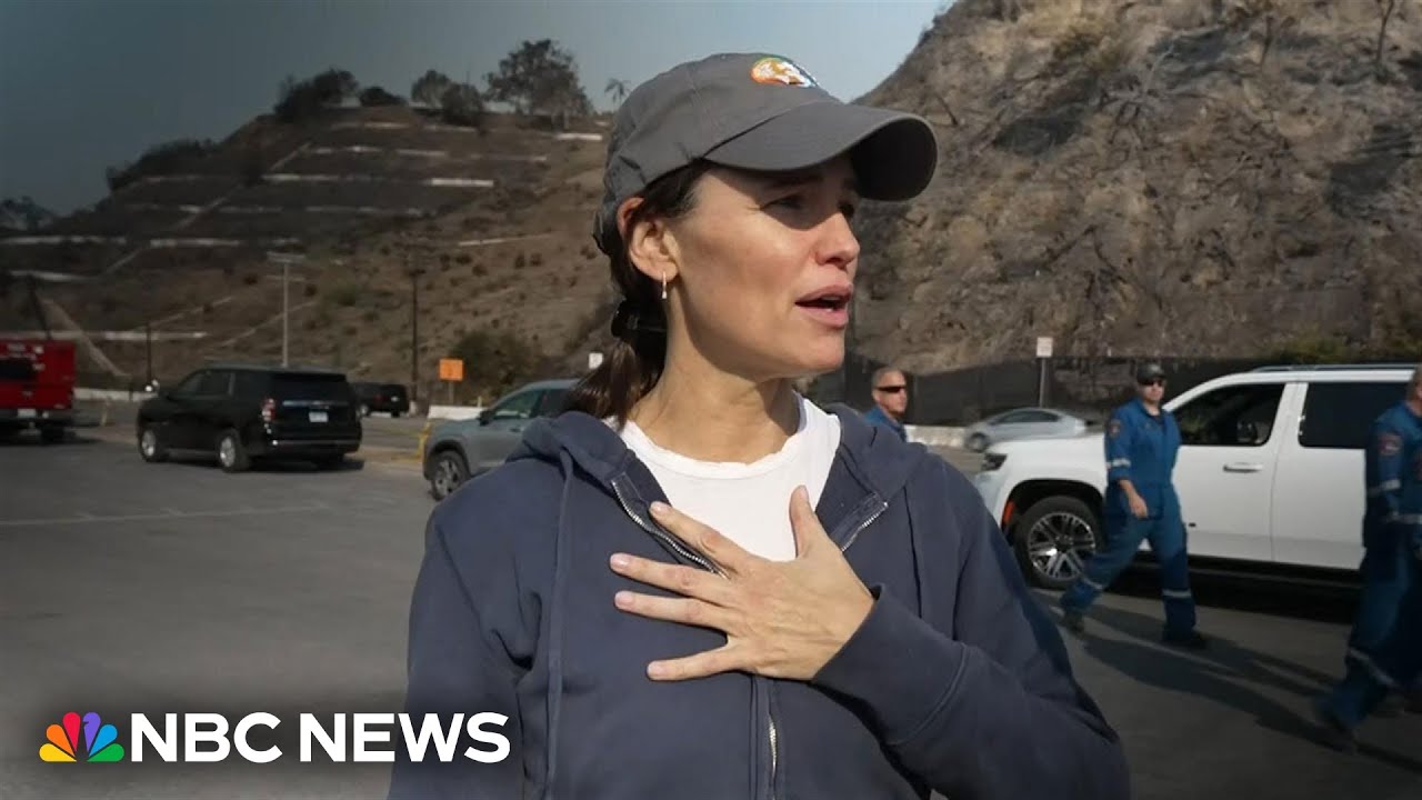 CosmopolisApp connects Helpers like Jennifer Garner to Help Seekers like Save the Children amidst wildfires in Los Angeles